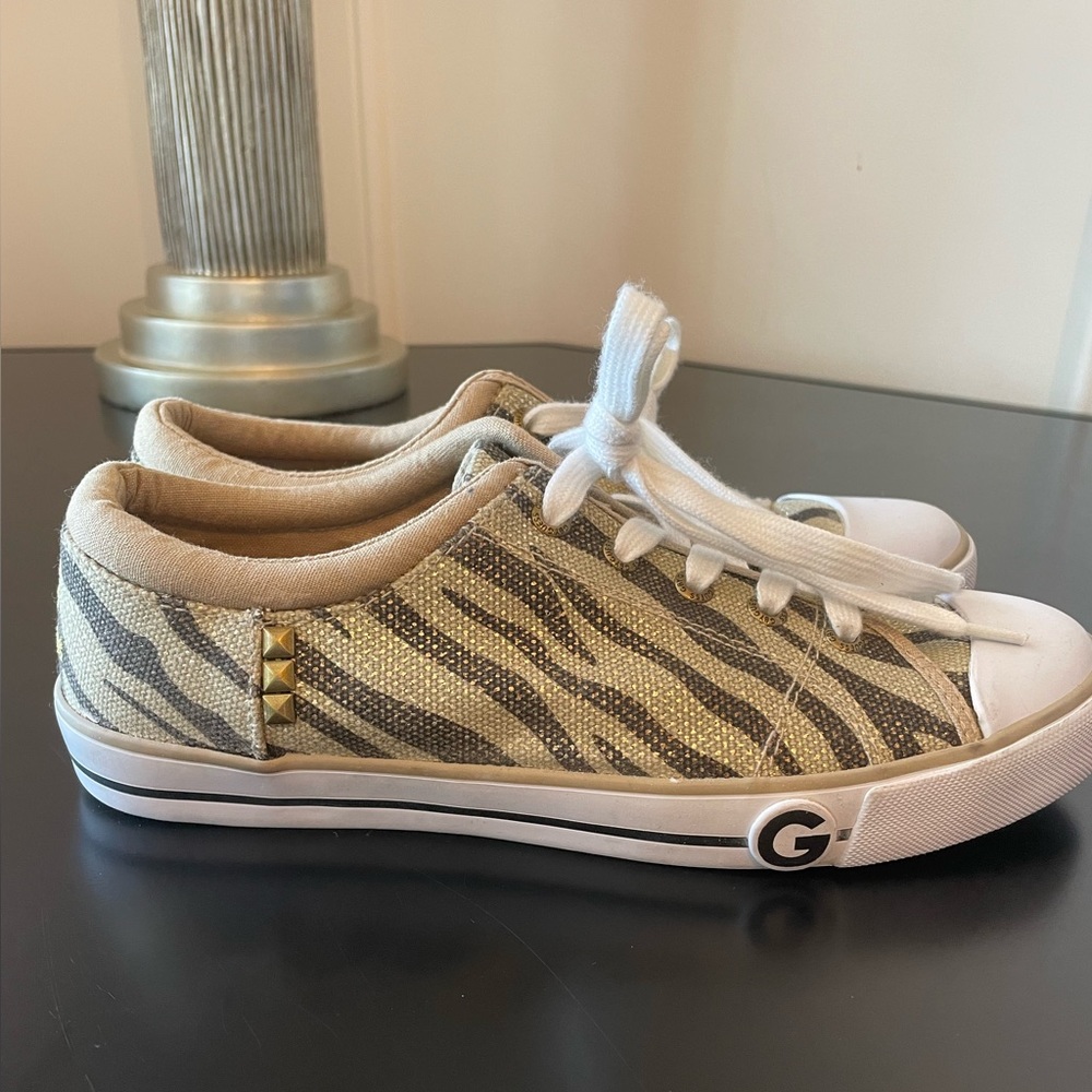 Zebra Guess Sneakers